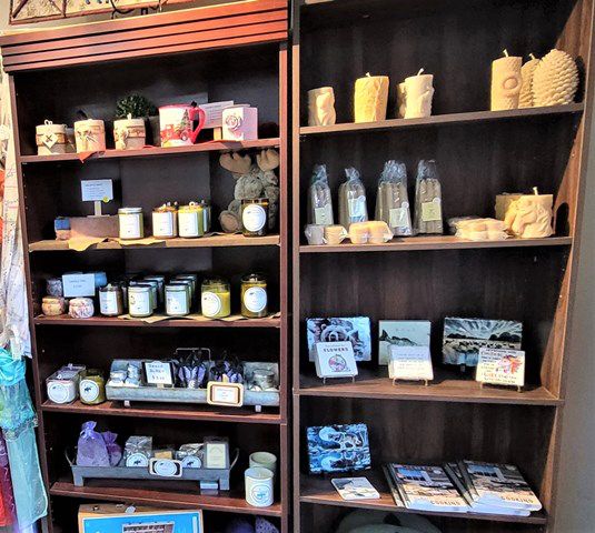 Candles. Photo by LibbyMT.com.