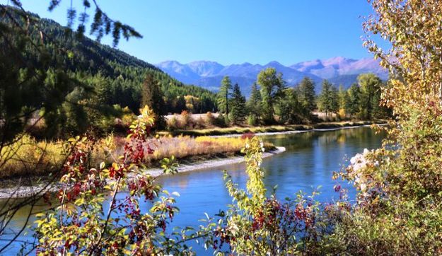 Kootenai River. Photo by LibbyMT.com.