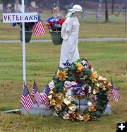 Gold Star Mothers wreath. Photo by LibbyMT.com.