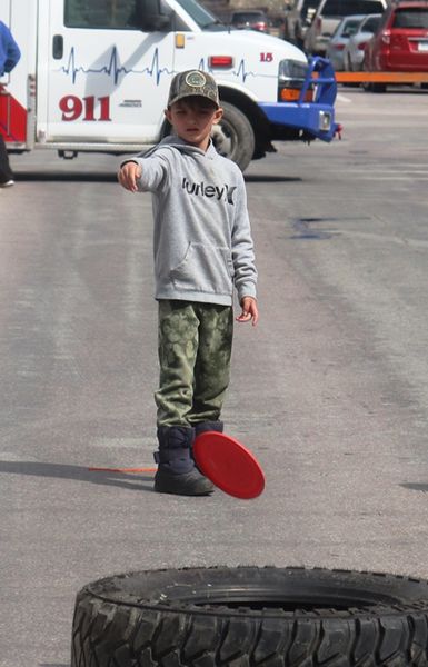 Disc fun. Photo by LibbyMT.com.