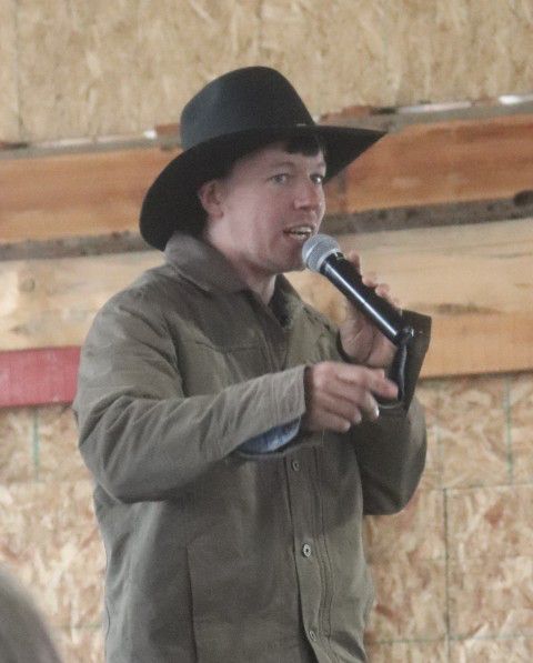 Auctioneer. Photo by LibbyMT.com.