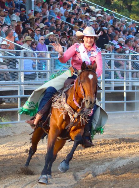 Hailey Bolyard, Miss Teen Rodeo Washington. Photo by LibbyMT.com.