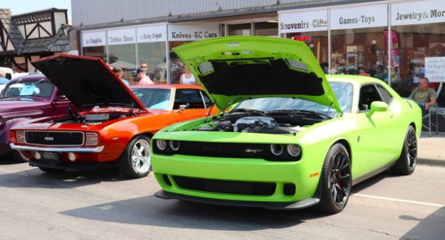 2015 Dodge Challenger Hellcat. Photo by LibbyMT.com.