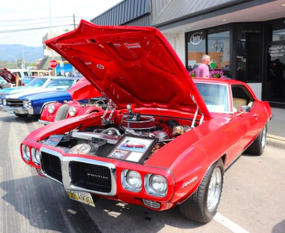 1969 Pontiac Firebird. Photo by LibbyMT.com.