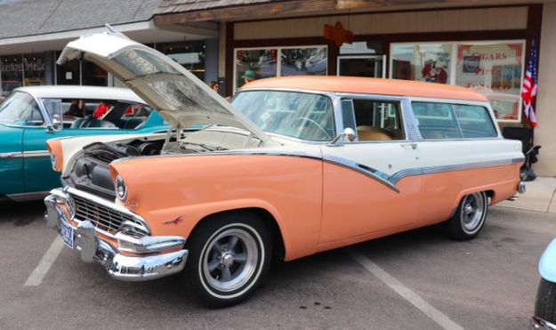 1956 Ford Parklane. Photo by LibbyMT.com.