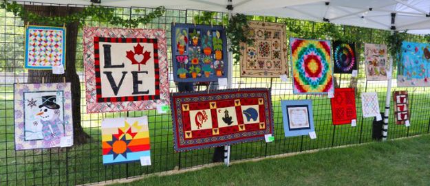 Miniature quilts. Photo by LibbyMT.com.