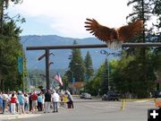 Mineral Avenue Gateway. Photo by Duane Williams.