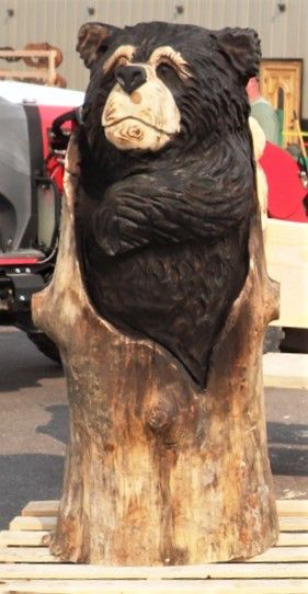 Quick carve bear. Photo by LibbyMT.com.