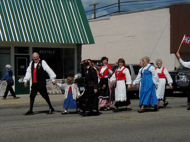 Nordicfest Parade. Photo by LibbyMT.com.