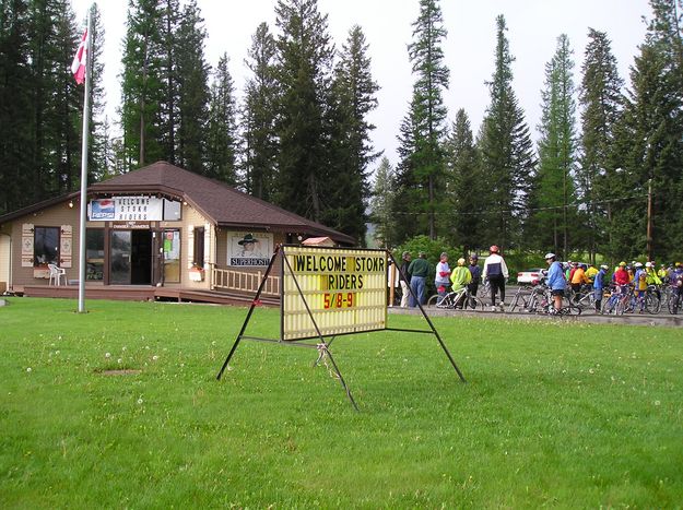 Welcome Riders. Photo by Maggie Craig.