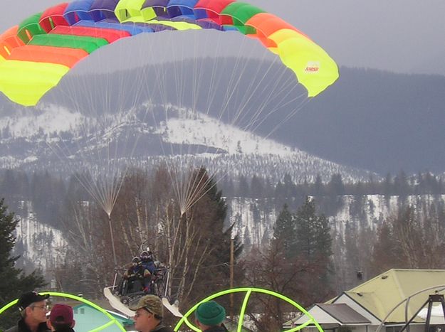 Powered Parachute Gathering. Photo by LibbyMT.com.