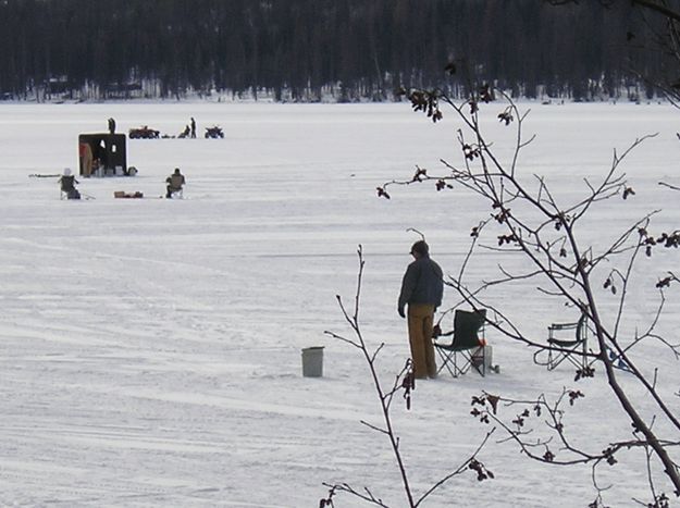 McGregor Lake Derby. Photo by LibbyMT.com.